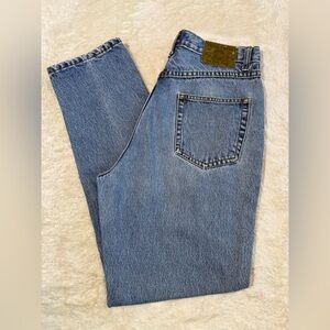 Vintage Bugle Boy for her size 12 high-rise tapered leg jeans